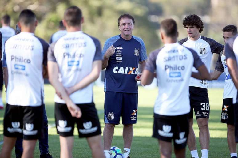 Cuca tem sequência importantíssima no Brasileirão por vaga na Libertadores de 2019 (Foto: Ivan Storti/Santos)