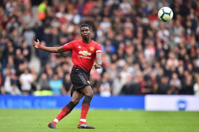 Pogba tem relação estremecida com José Mourinho no Manchester United (Foto: GLYN KIRK / AFP)