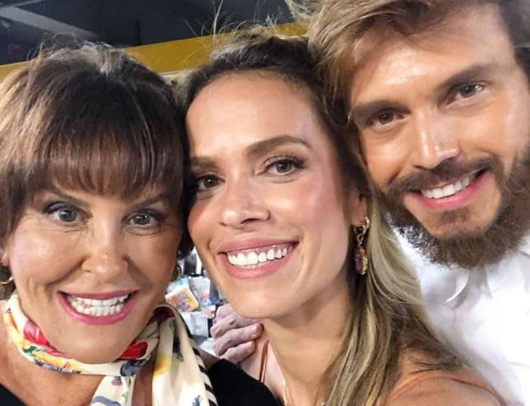 Marcia Fernandes com Lígia Mendes e Franklin David: trio mostrou boa sintonia na estreia do Tricotando, na segunda-feira (dia 8)