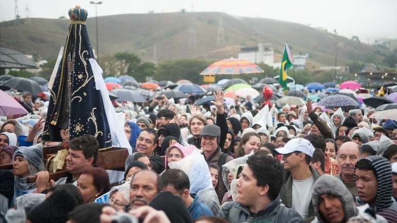 Cerca de 200 mil pessoas acompanharam visita do papa Francisco &agrave; cidade de Aparecida em 2013