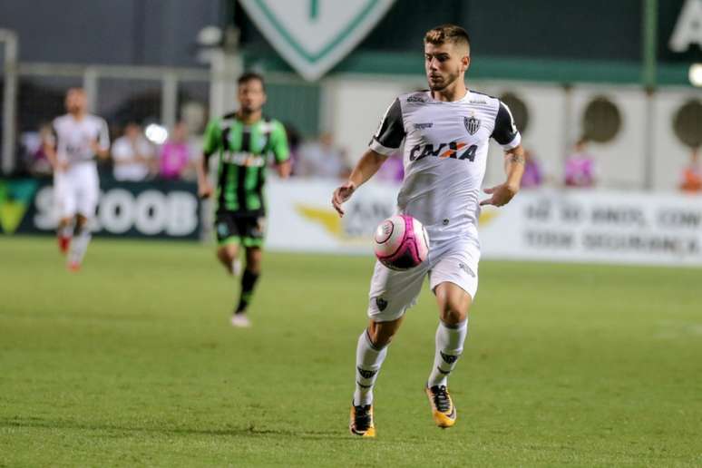 O argentino pode ganhar nova chance na equipe principal- (Foto: Bruno Cantini / Atlético-MG)