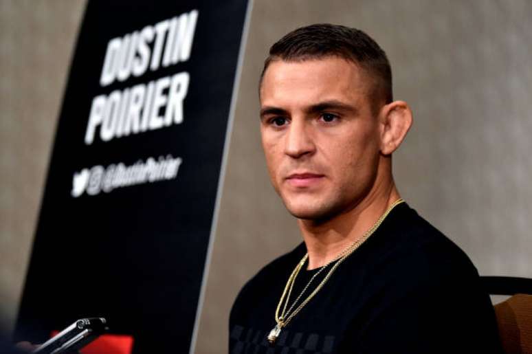 Dustin Poirier sofreu lesão e teve sua luta contra Nate Diaz cancelada no UFC 230 (Foto: Getty Images)