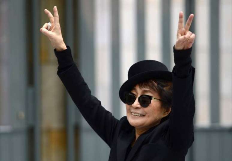Yoko Ono lan&ccedil;a vers&atilde;o de 'Imagine' em homenagem a Lennon