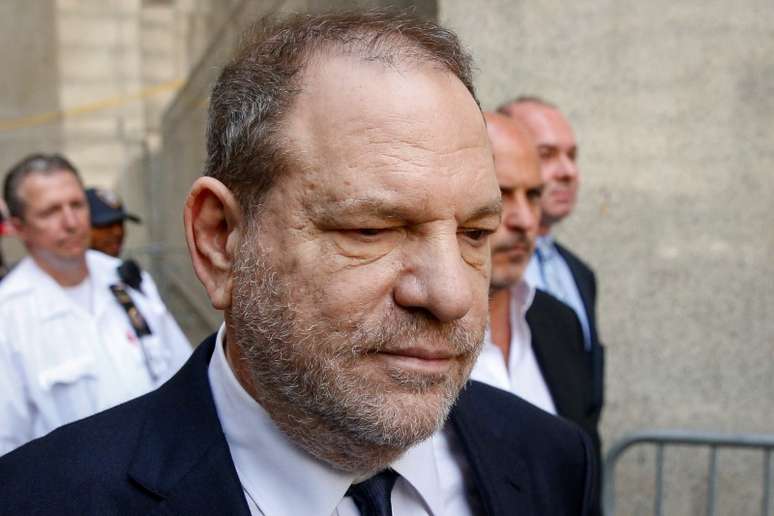 Produtor de cinema Harvey Weinstein deixa tribunal em Manhattan
05/06/2018
REUTERS/Brendan McDermid