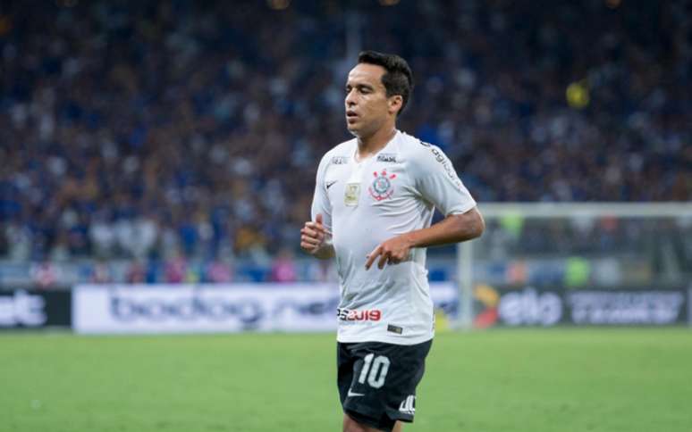 Espaço nobre da camisa do Corinthians não tem um patrocinador desde abril do ano passado (Warley Neves Soares)
