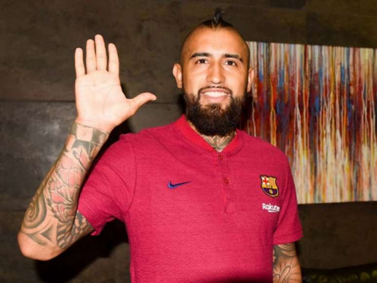 Vidal está satisfeito no Barça (Foto: Divulgação)