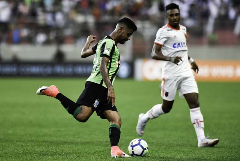 Aderlan pode ser reforços do Fluminense (Foto: Mourão Panda/América-MG)