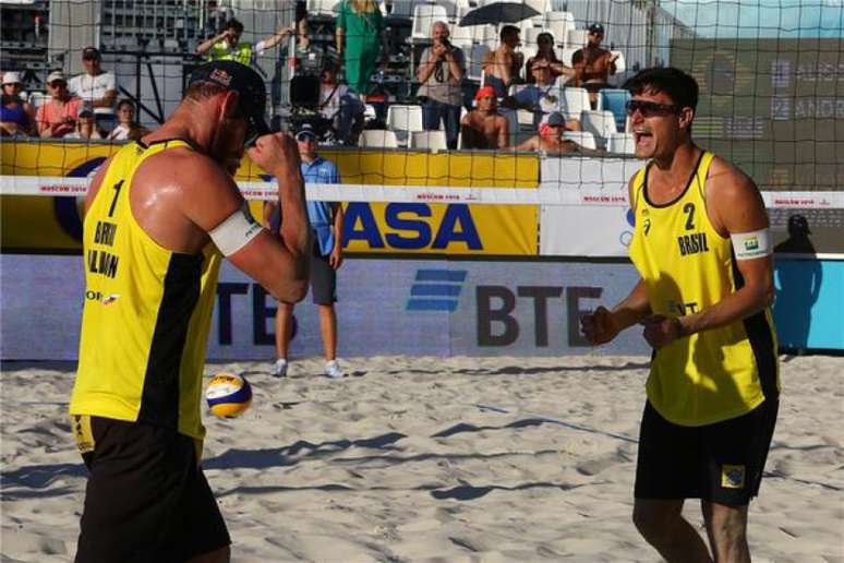 Alison e André jogaram a repescagem neste sábado (Foto: FIVB)