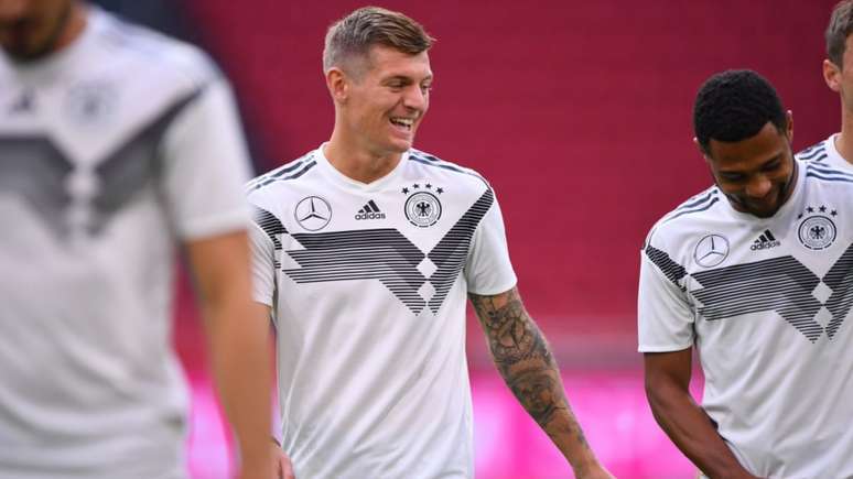 Kroos é um dos principais nomes da Alemanha (Foto: Reprodução / Twitter)