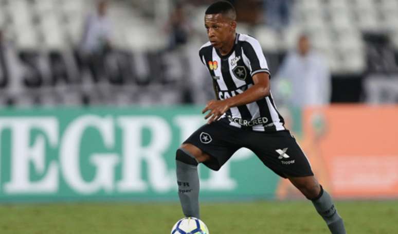 Bochecha já atuou em 14 partidas nesta temporada (Foto: Vitor Silva/SSPress/Botafogo)