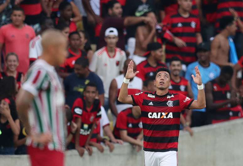 Uribe comemora gol pelo Flamengo