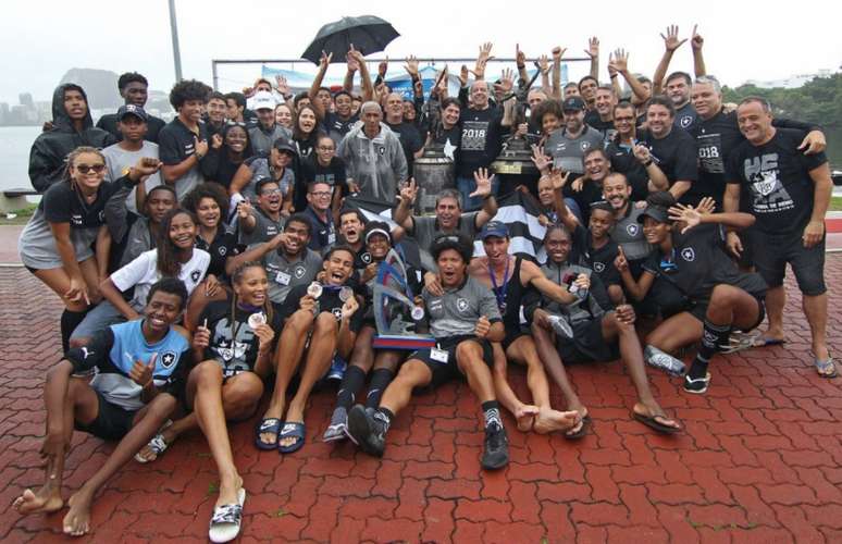 Botafogo comemora o título neste domingo (Foto: Vítor Silva/SS Press/ BFR)