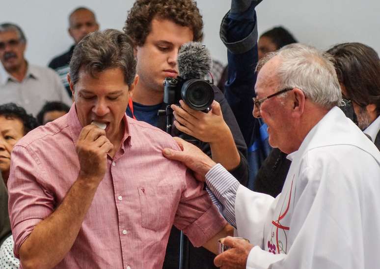 Fernando Haddad participou de missa católica na última sexta