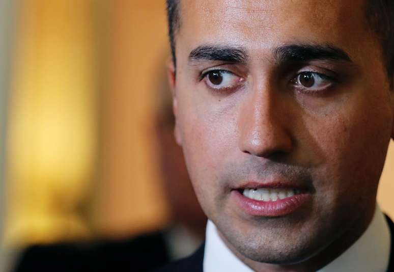 Vice-premiê italiano, Luigi Di Maio, em entrevista no Cairo29/8/2018 REUTERS/Mohamed Abd El Ghany 