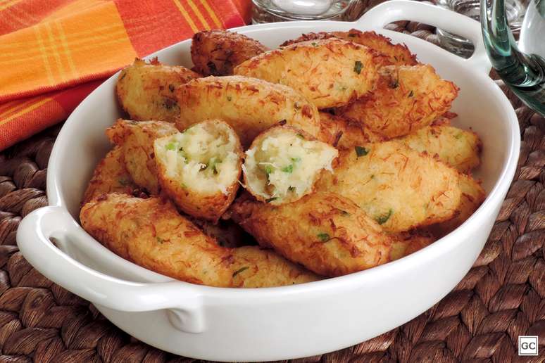 Bolinho de bacalhau com mandioca