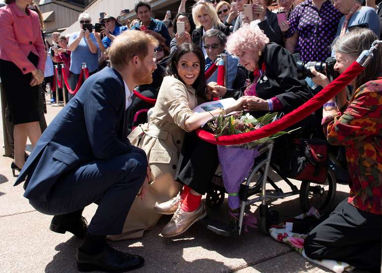 Durante encontro, Harry fez questão de apresentar Meghan Markle, sua esposa