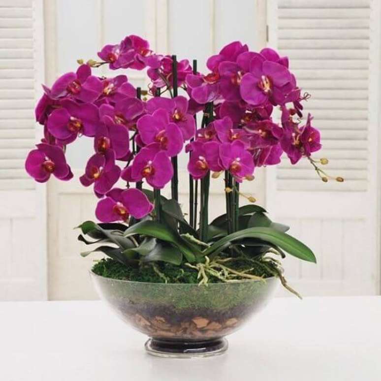 49- As flores artificiais modernas são de extrema qualidade. Roberta Rocha