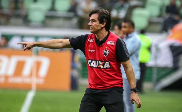 O treinador deixa o clube na sexta posição do Brasileiro- Divulgação