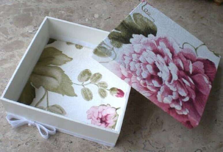 2. Se bem cuidada, a caixa de MDF decorada tem longa durabilidade – Foto: Pinterest
