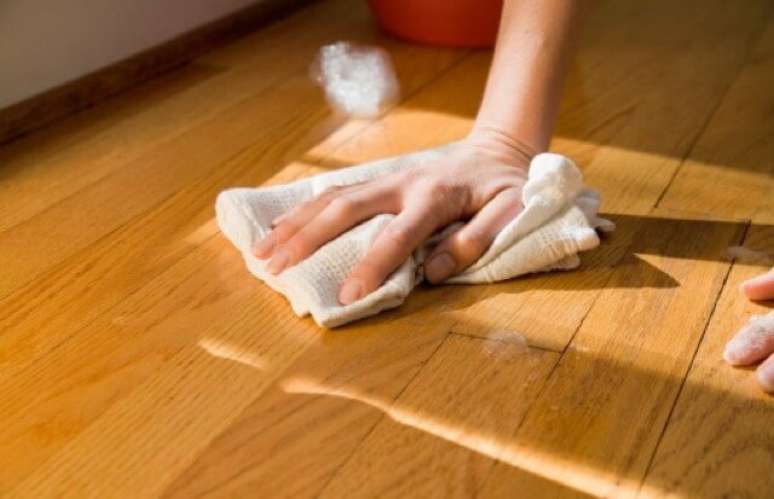 6. Escolha bem o pano que vai usar para limpar seus pisos. Foto de Focused Collection