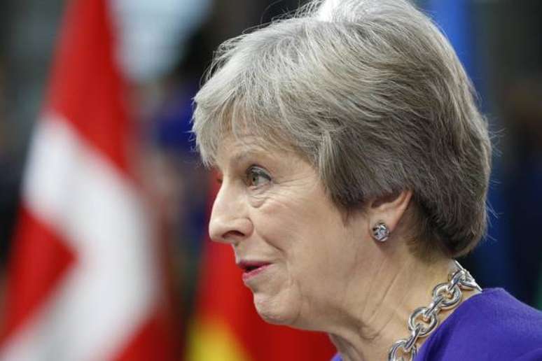 Theresa May durante reunião do Conselho Europeu, em Bruxelas