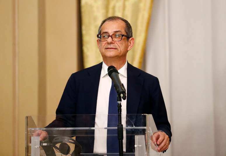 Ministro da Economia italiano, Giovanni Tria, durante evento em Roma, Itália
18/10/2018.REUTERS/Max Rossi