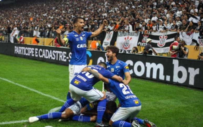 O Corinthians foi a terceira equipe paulista derrotada pela Raposa nesta Copa do Brasil (Marcello Fim/Ofotografico)