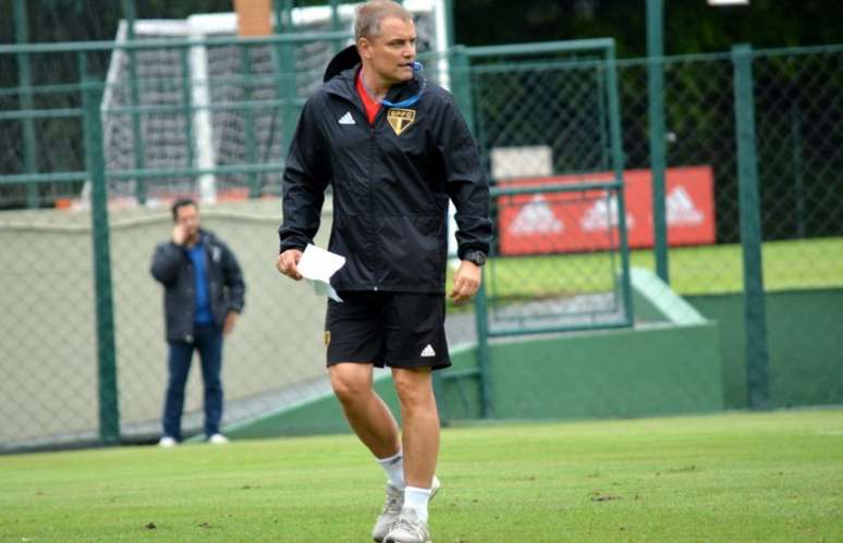O técnico Diego Aguirre pode promover mudanças na escalação do São Paulo (Érico Leonan/saopaulofc.net)