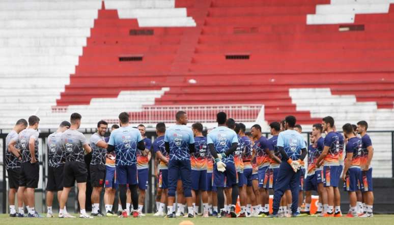 Elenco do Vasco se reúne antes de enfrentar o Sport na Ilha do Retiro (Rafael Ribeiro/Vasco)