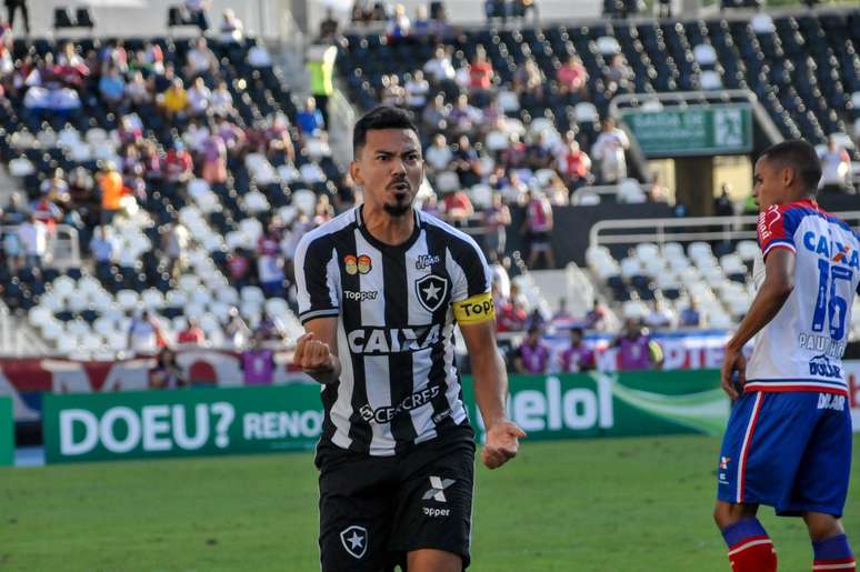 Rodrigo Lindoso lamenta em Botafogo x Bahia