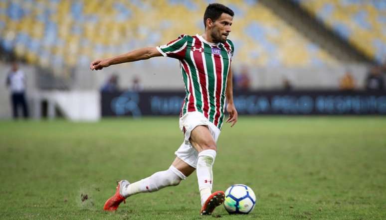 Jádson tem vivido boa fase individual no Fluminense (FOTO: LUCAS MERÇON / FLUMINENSE F.C.)