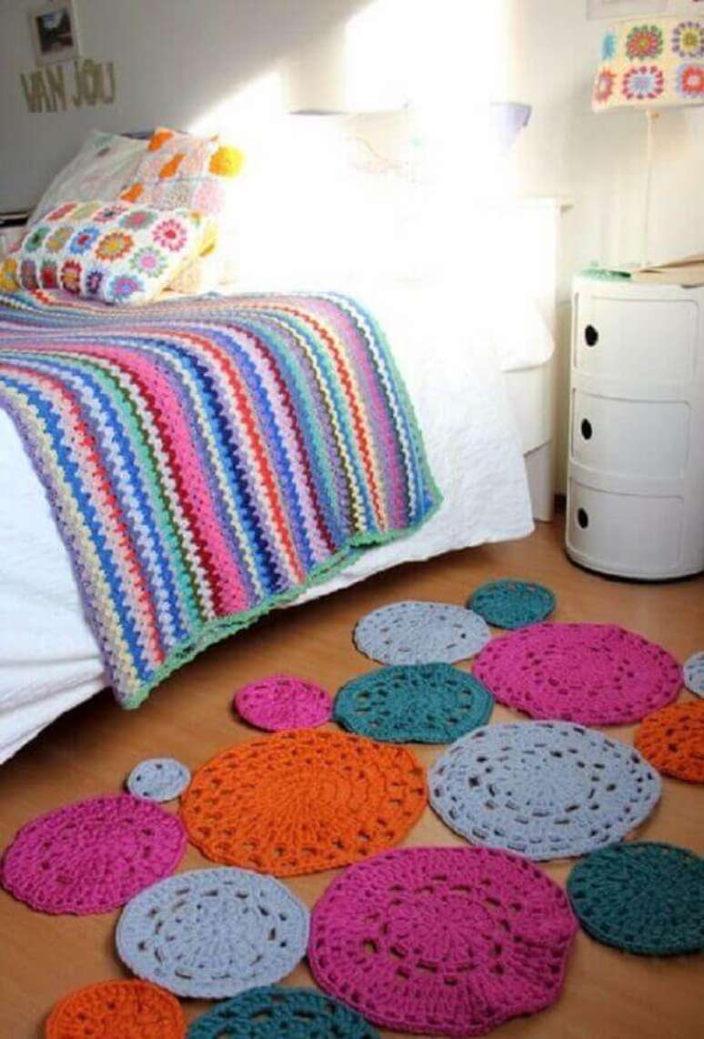 35- Tapete de crochê redondo colorido com vários círculos. Fonte: Pinterest