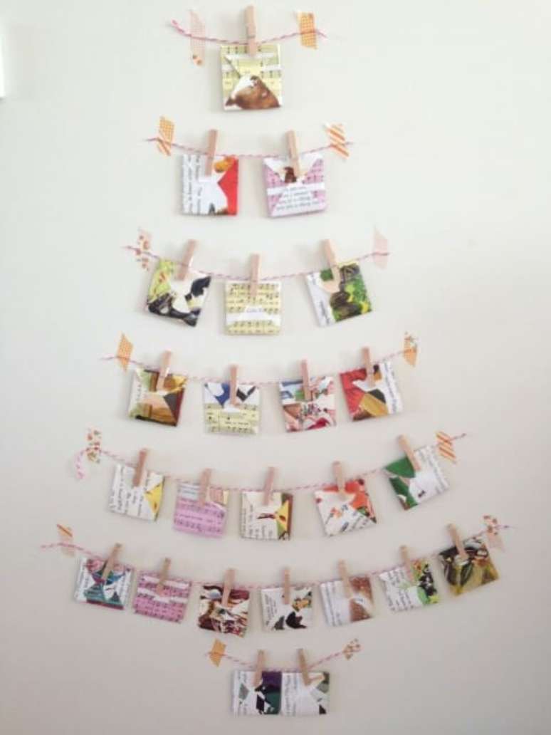 65. Árvore de natal artesanal formada por mini varais. Foto de Pinterest