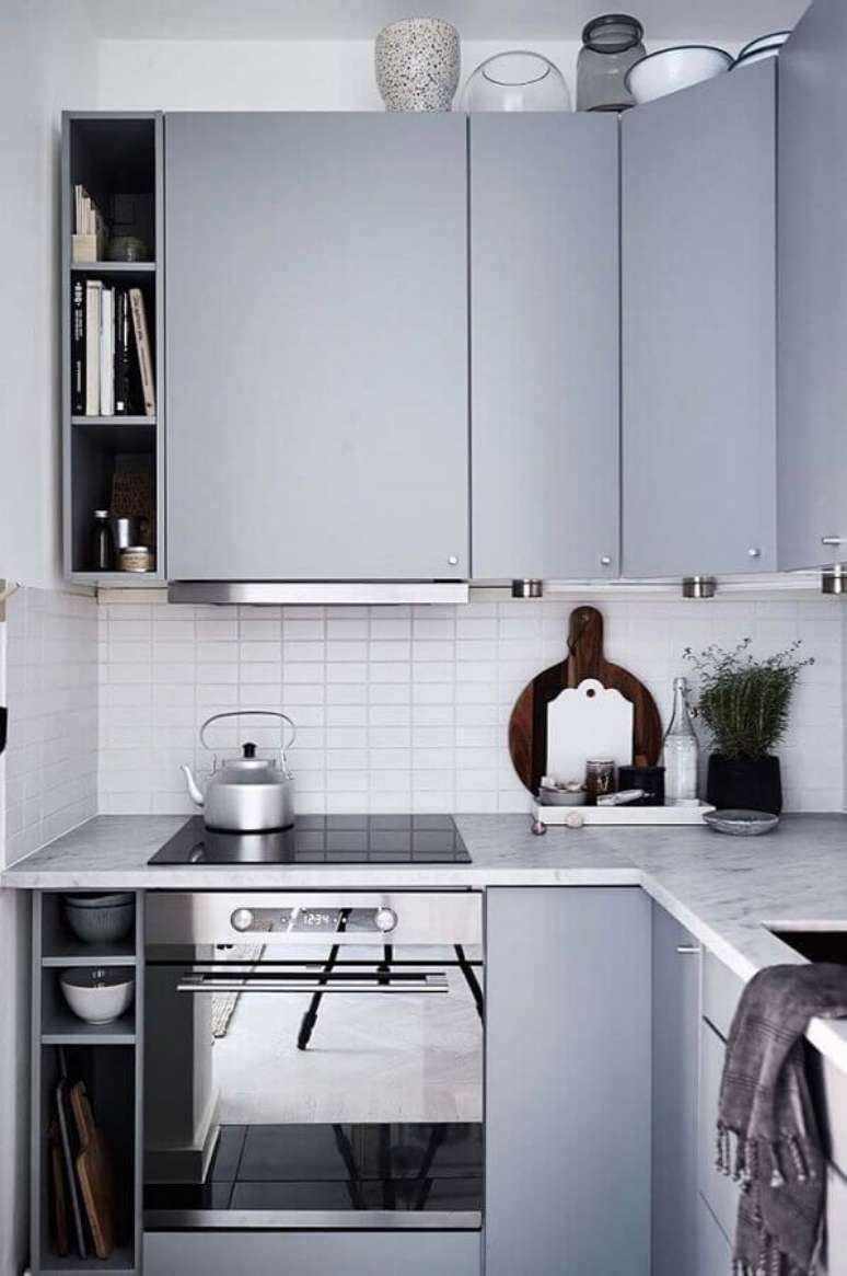 92. Modelo de armário para cozinha planejada para apartamento pequeno -Foto: Pinterest