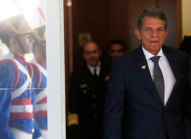 Ministro Joaquim Silva e Luna, em Brasília 13/8/2018 REUTERS/Adriano Machado