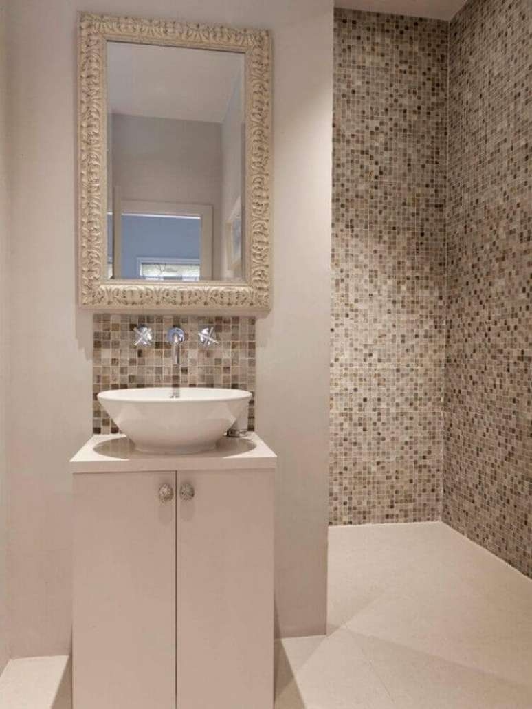 18. Decoração em tons neutros para banheiro com pastilha – Foto: Home Design Interior