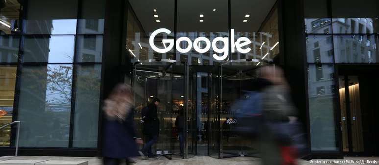 "Levamos muito a sério a garantia de fornecer um ambiente de trabalho seguro e inclusivo", afirmou CEO da Google