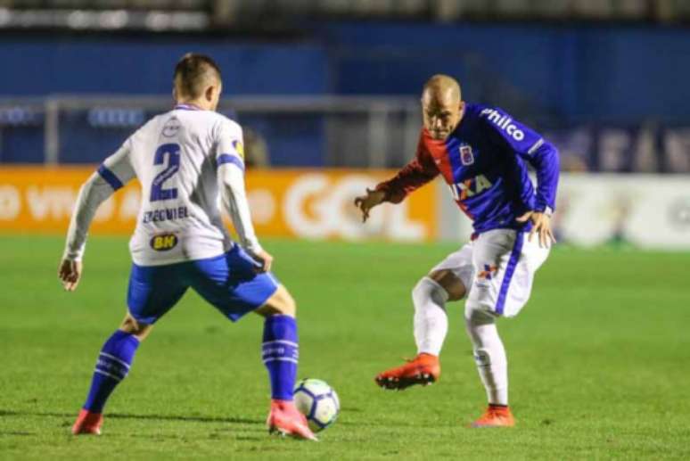 No turno. Paraná 1 x 1 Cruzeiro- 13/6