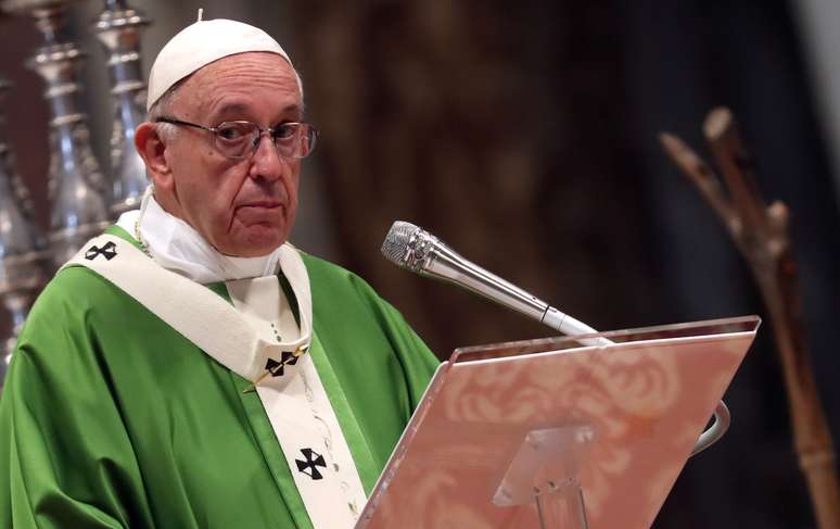Papa Francisco durante missa no Vaticano. 28/10/2018. REUTERS/Tony Gentile