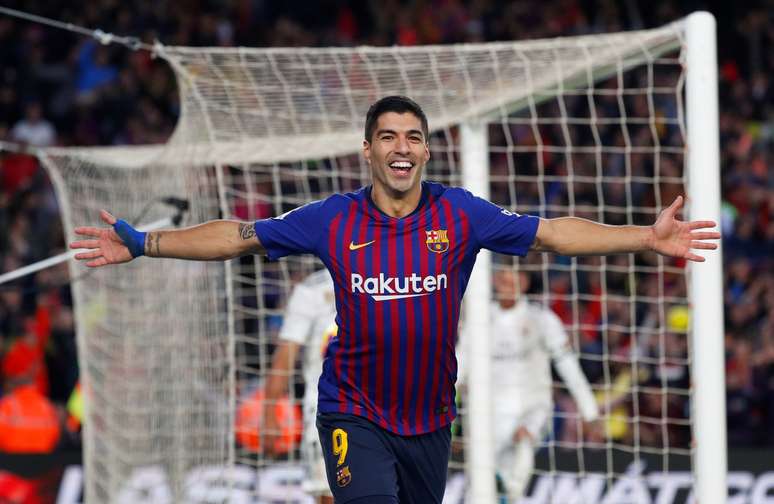 Suárez fez três gols na vitória por 5 a 1 do Barcelona para cima do Real Madrid