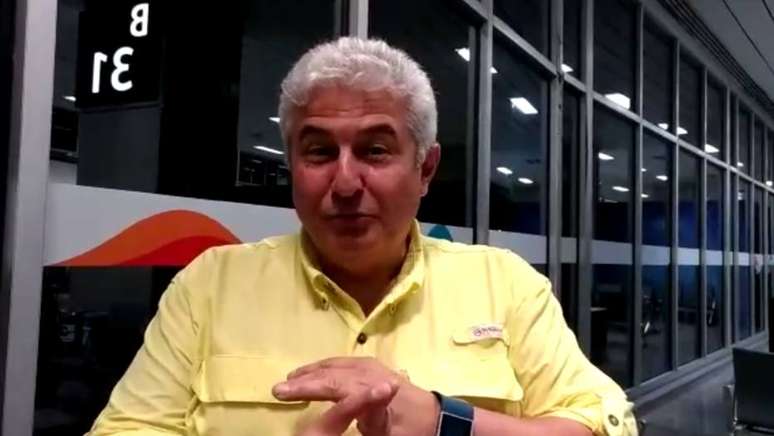 Marcos Pontes em vídeo na sua página no Facebook