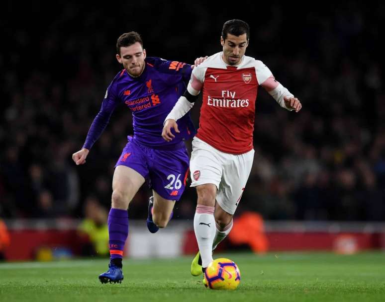 Liverpool e Arsenal protagonizaram um bom jogo na Premier League neste sábado (FOTO: Divulgação)