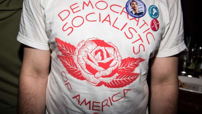 O número de filiados à organização DSA, dos Socialistas Democráticos, saltou de 5.000 para 52.000 nos EUA