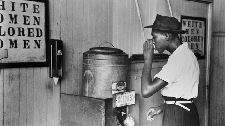 Por décadas, os negros nos EUA foram obrigados a usar espaços segregados