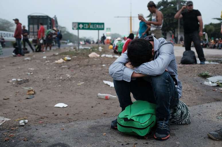 Número de migrantes centro-americanos em trânsito no México devem estar entre 5 e 8 mil pessoas