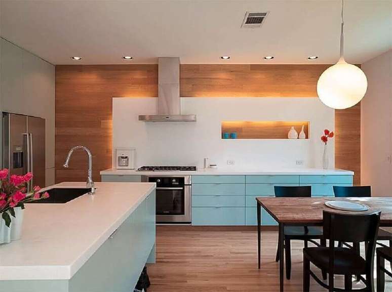 27. Decoração clean para cozinha azul e branca – Foto: Make Simple Design