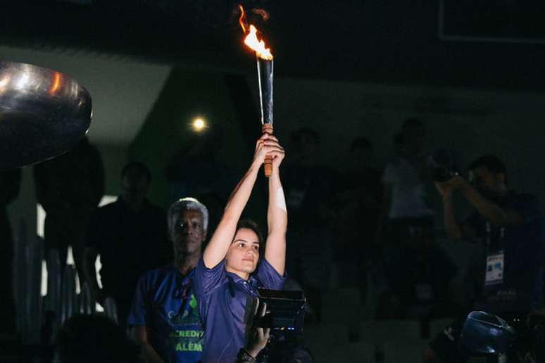 Cerimônia de abertura do JUBs agitou os atletas universitários em Maringá (Foto: Kaizen Filmes)