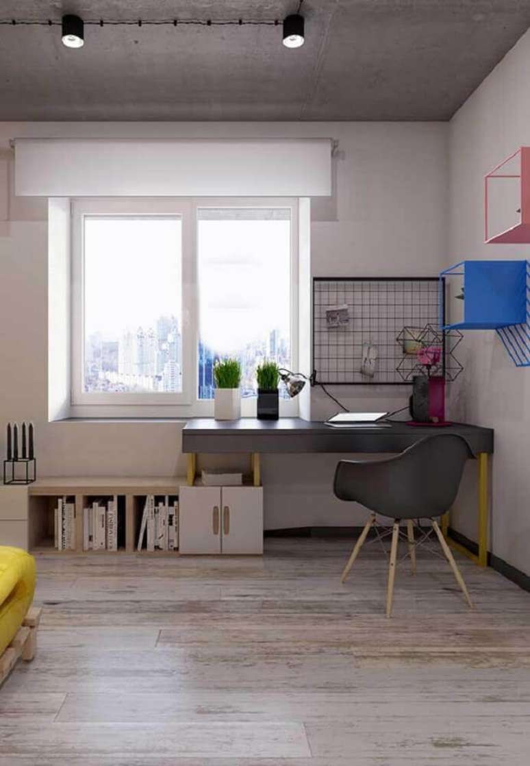 39. O painel aramado &eacute; um item muito utilizado para organiza&ccedil;&atilde;o do ambiente office &ndash; Foto: Pinterest