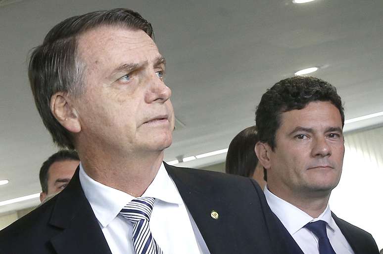 Presidente da República eleito, Jair Bolsonaro (PSL), e o juiz Sérgio Moro (d), futuro ministro da Justiça do governo Bolsonaro, em encontro com o presidente do Superior Tribunal de Justiça (STJ), João Otávio de Noronha, nesta quarta-feira, 07, no STJ, em Brasília (07/11/2018)