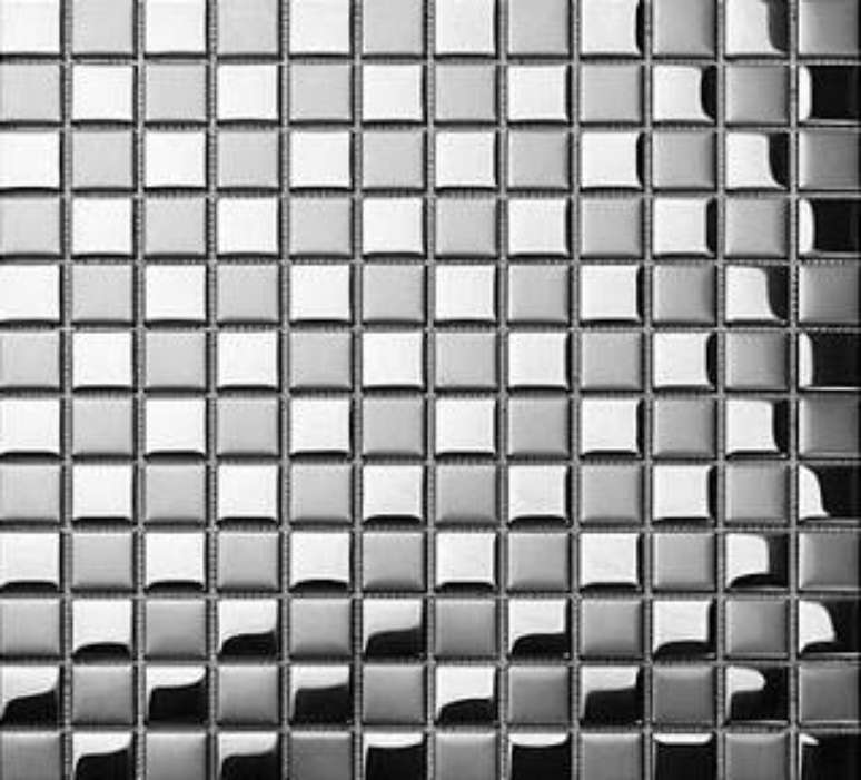 4. Pastilhas de inox para cozinha s&atilde;o resistentes e possuem um brilho especial